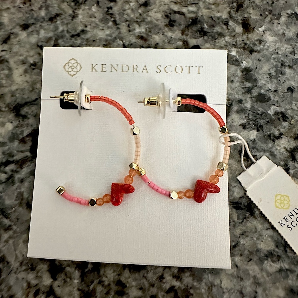 New Kendra Scott Nova Gold Heart Hoop Earrings